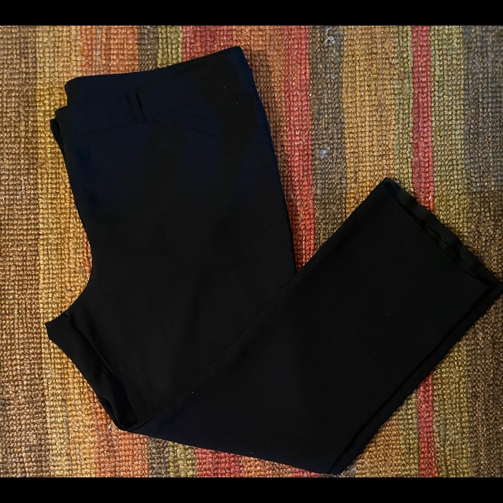Deb plus size 24 black pants.